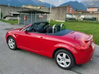 Usata Audi TT Roadster 150 CV (110 kW) 2001 Rosso Cabrio