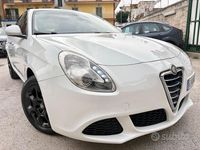 Usata Alfa Romeo Giulietta 105 CV (77 kW) 2011 Bianco Utilitaria