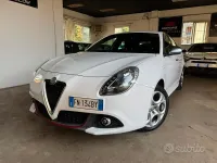 Usata Alfa Romeo Giulietta Super 120 CV (88 kW) 2018 Bianco Utilitaria
