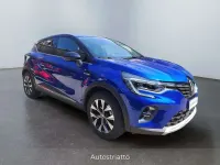 Usata Renault Captur Techno 90 CV (66 kW) 2023 Blu/azzurro SUV