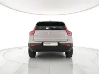 Usata Volvo XC40 Plus 129 CV (94 kW) 2023 Grigio SUV
