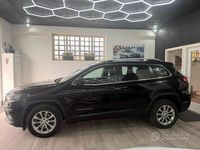 Usata Jeep Cherokee Longitude 194 CV (142 kW) 2019 Nero SUV
