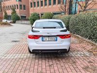 Usata Jaguar XF 299 CV (219 kW) 2015 Bianco Berlina