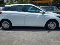Usata Hyundai i20 GO! 75 CV (55 kW) 2018 Bianco Berlina