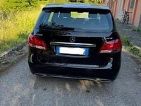 Usata Mercedes B220 184 CV (135 kW) 2015 Nero Utilitaria