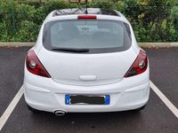 Usata Opel Corsa S 86 CV (63 kW) 2011 Utilitaria
