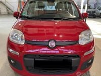 Usata Fiat Panda Lounge 69 CV (50 kW) 2014 Rosso Utilitaria