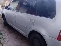 Usata VW Touran 105 CV (77 kW) 2003 Argento Monovolume