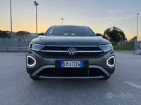 Begagnad VW T-Roc Style 150 HK (110 kW) 2023 Grå SUV