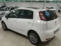 Begagnad Fiat Punto S 95 HK (69 kW) 2012 Vit Halvkombi