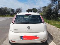 Usata Fiat Punto Pop 77 CV (56 kW) 2012 Bianco Utilitaria