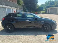 Usata Alfa Romeo Giulietta Distinctive 120 CV (88 kW) 2016 Nero Utilitaria