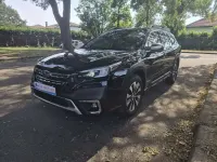 Usata Subaru Outback Premium 169 CV (124 kW) 2023 Nero Station wagon