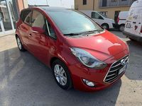 Usata Hyundai ix20 Xpossible 124 CV (91 kW) 2016 Rosso Utilitaria