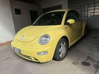 Usata VW New Beetle 101 CV (74 kW) 2000 Utilitaria
