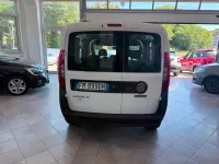 Usata Fiat Doblò 95 CV (69 kW) 2017 Bianco Monovolume