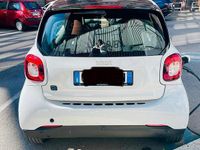 Usata Smart ForTwo Coupé 41 kW (56 CV) 2021 Bianco Utilitaria