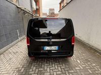 Usata Mercedes V250 Premium 190 CV (139 kW) 2017 Nero Monovolume