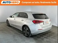 Usata Mercedes A180 116 CV (85 kW) 2019 Grigio Berlina