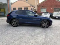 Usata Alfa Romeo Stelvio Executive 210 CV (154 kW) 2017 Blu SUV