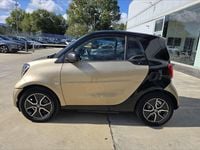 Usata Smart ForTwo Electric Drive Passion 41 kW (56 CV) 2021 Beige Berlina