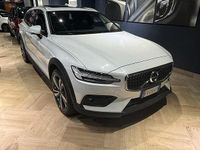 Usata Volvo V40 2019 Bianco Station wagon