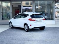 Usata Ford Fiesta 86 CV (63 kW) 2017 Bianco Berlina