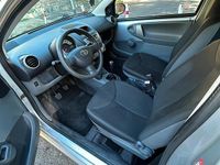 Usata Toyota Aygo 68 CV (50 kW) 2008 Grigio Utilitaria