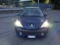 Usata Peugeot 207 73 CV (53 kW) 2011 Berlina
