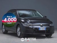 Gebraucht VW Golf VIII Life 110 PS (80 kW) 2023 Schwarz Limousine