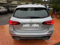 Begagnad Mercedes B200 Premium 150 HK (110 kW) 2020 Grå Minibuss