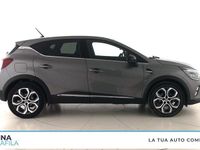 Usata Renault Captur Intens 101 CV (74 kW) 2022 Grigio scuro SUV