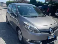 Usata Renault Scénic LIMITED 110 CV (80 kW) 2015 Monovolume