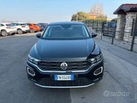 Usata VW T-Roc Style 116 CV (85 kW) 2018 Nero SUV