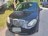Usata Lancia Ypsilon 60 CV (44 kW) 2009 Nero Utilitaria