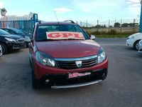 Usata Dacia Sandero Stepway 84 CV (61 kW) 2011 Rosso Berlina