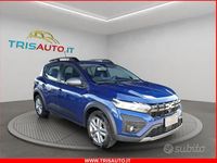 Usata Dacia Sandero Expression 101 CV (74 kW) 2023 Blu Utilitaria