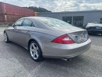 Usata Mercedes CLS320 224 CV (164 kW) 2006 Bronzo Berlina