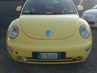 Usata VW Beetle 101 CV (74 kW) 2002 Giallo Berlina