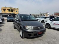 Usata Fiat Panda Dynamic 74 CV (54 kW) 2011 Grigio Utilitaria