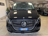 Usata Mercedes V220 Premium 163 CV (119 kW) 2016 Nero Monovolume