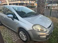 Usata Fiat Punto Evo Active 69 CV (50 kW) 2012 Argento Utilitaria
