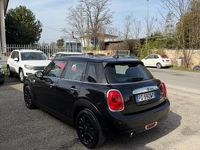 Usata Mini Cooper D Seven 116 CV (85 kW) 2017 Nero Utilitaria