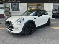 Usata Mini Cooper D Hype 116 CV (85 kW) 2019 Beige Utilitaria