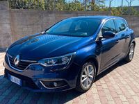 Usata Renault Mégane IV Intens 110 CV (80 kW) 2017 Blu Berlina