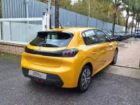 Usata Peugeot 208 Active 101 CV (74 kW) 2023 Giallo Utilitaria