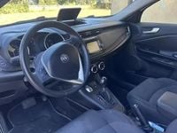 Usata Alfa Romeo Giulietta Super 120 CV (88 kW) 2019 Bianco Utilitaria