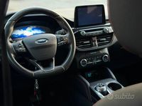 Usata Ford Kuga ST-Line X 120 CV (88 kW) 2021 Bianco SUV