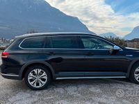 Usata VW Passat 190 CV (139 kW) 2018 Nero Station wagon
