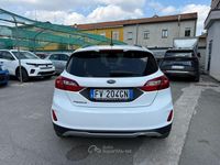 Gebraucht Ford Fiesta Active 101 PS (74 kW) 2019 Weiß Kleinwagen